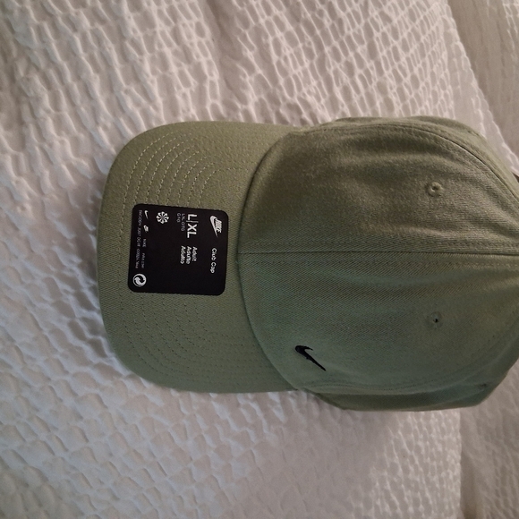 Nike Other - Nike Adult Unisex Dri-FIT Structured Club Cap Adjustable Hat Green L/XL